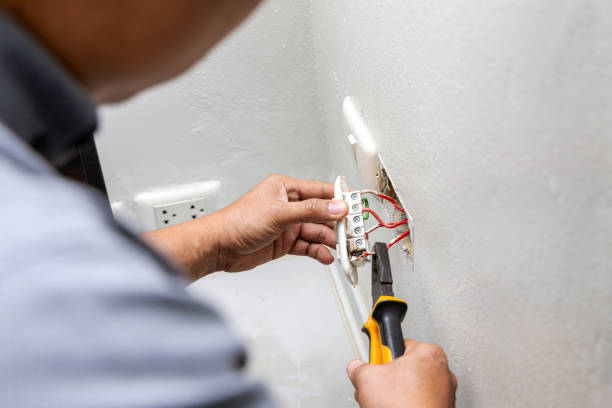 Best Circuit Breaker Repair  in Essex, IL